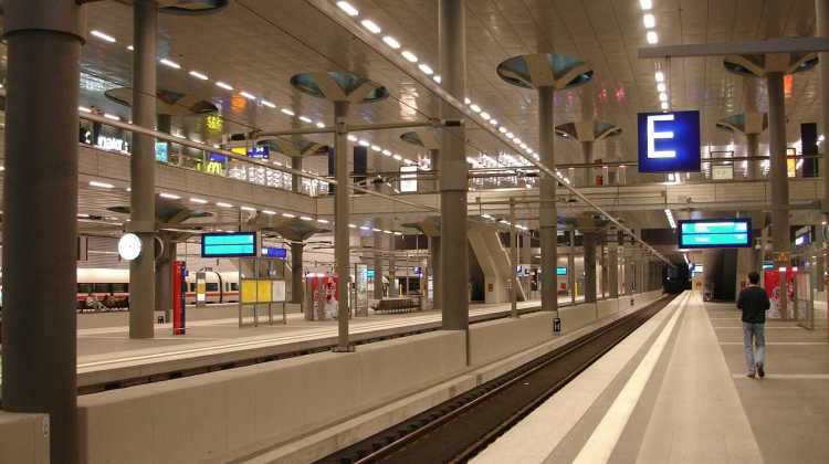 Metro Deutschland Bahnsteig
